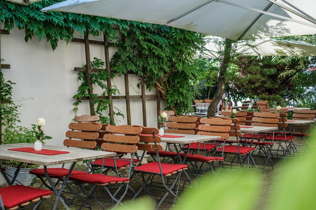 Bio-Hotel Adler/Restaurant Vogt ภายนอก รูปภาพ